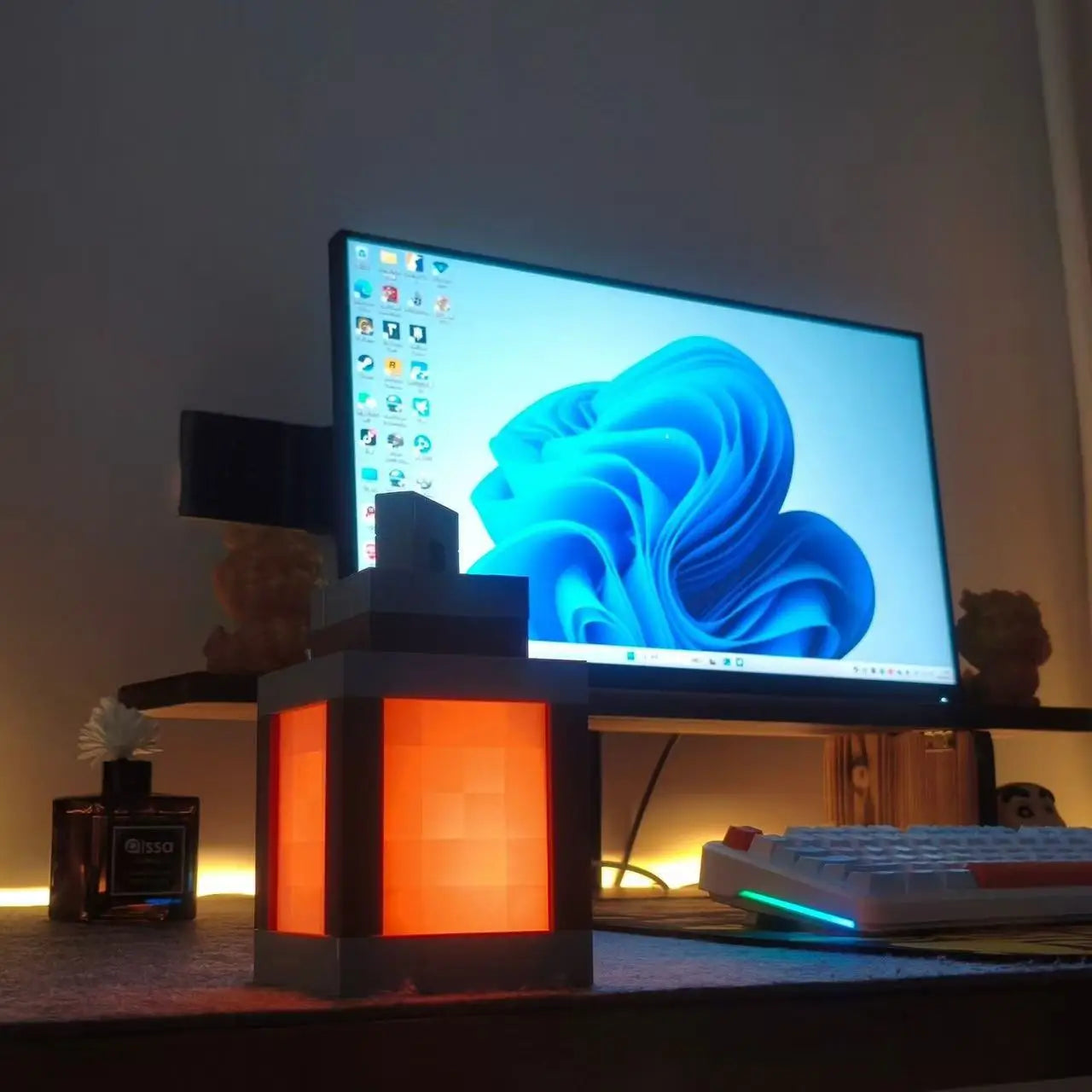 Type-C Rechargeable Mine Brownstone Torch Lamp Gaming Themed Multi-Color LED Night Light Desktop Wall Mount Remote Control Gift